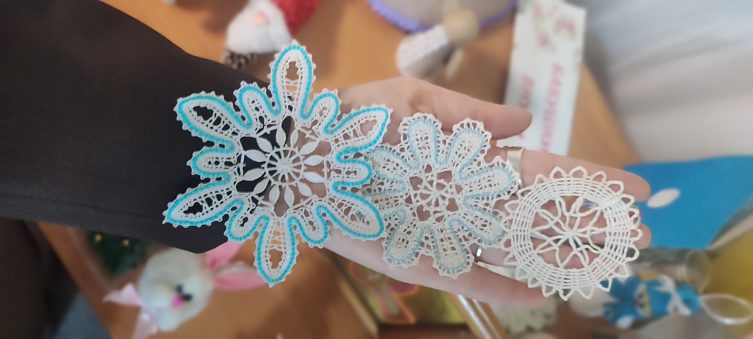 "ЗОЛОТЫЕ РУКИ" БАБУШЕК И ВНУКОВ