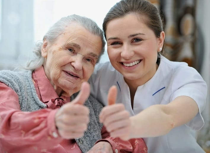  ПОМОЩЬ ПОЖИЛЫМ ЛЮДЯМ И ИНВАЛИДАМ В БЫТУ