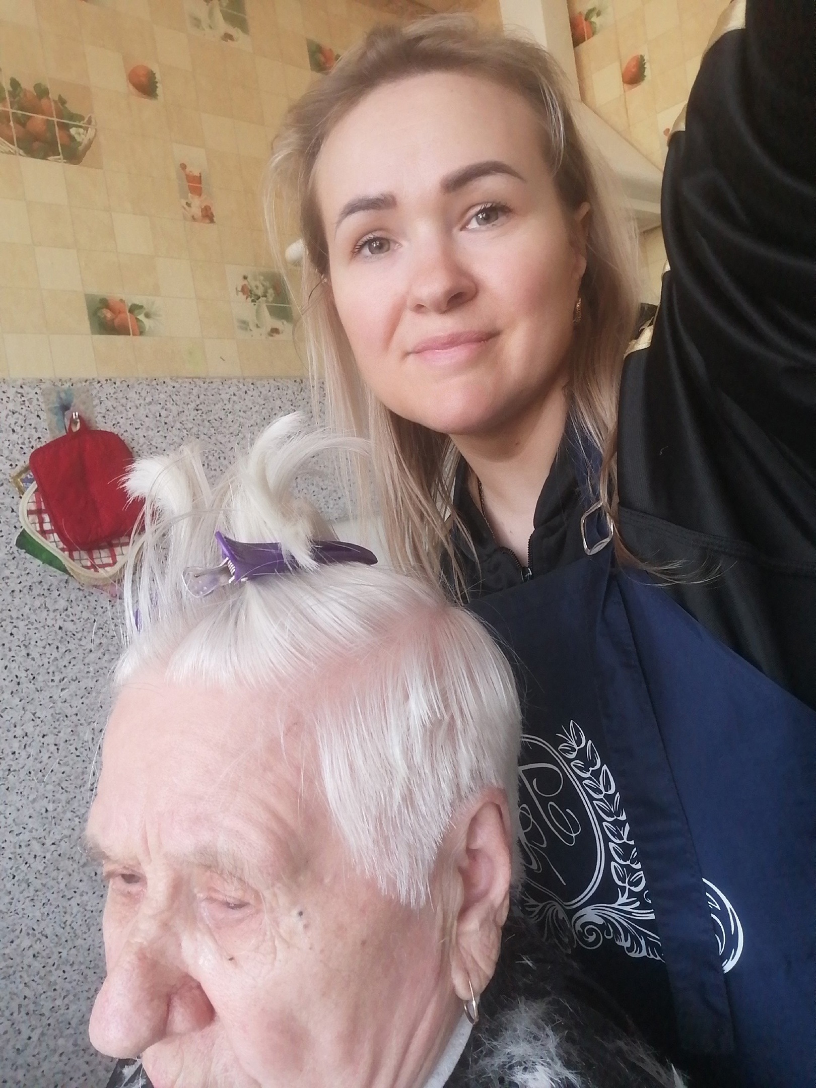 МОБИЛЬНЫЙ ПАРИКМАХЕР